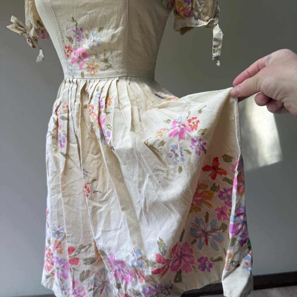 Vintage 1950s Puff Sleeve Floral Print Cotton Midi Day Dress - Picture 12 of 12